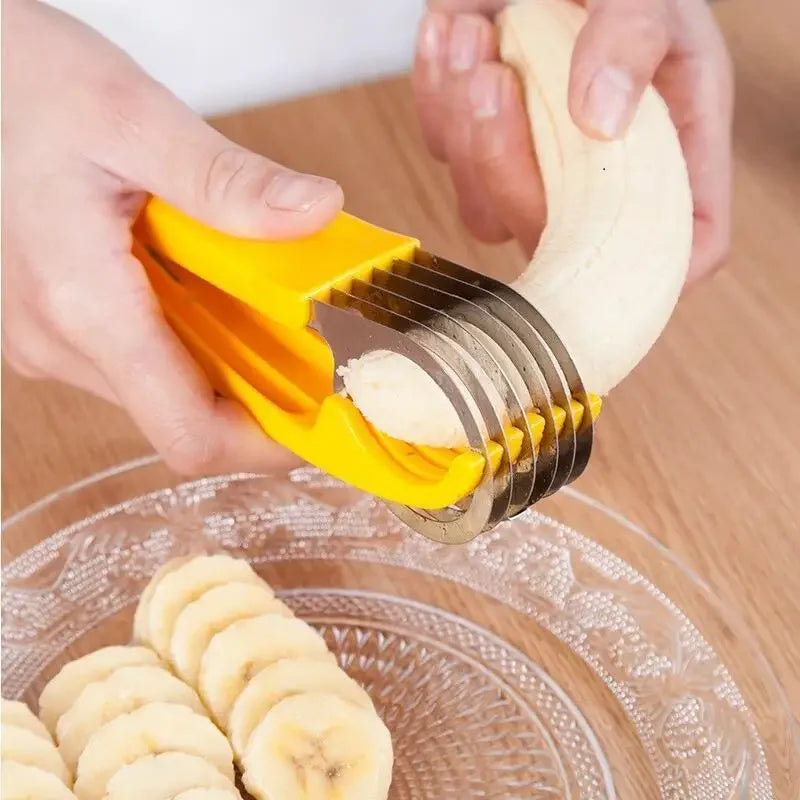 Fruit and vegetable slicer